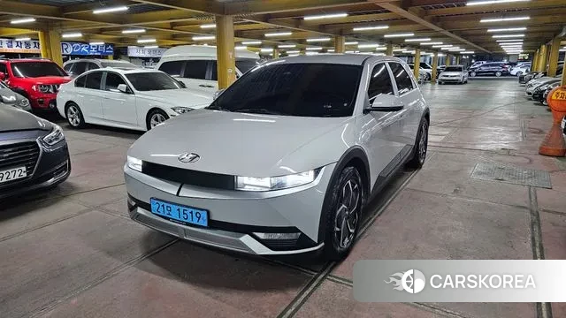 Hyundai Ionic 5 2022 Серебристо-серый из Кореи
