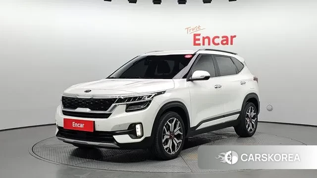 Kia Seltos 2021 Белый из Кореи
