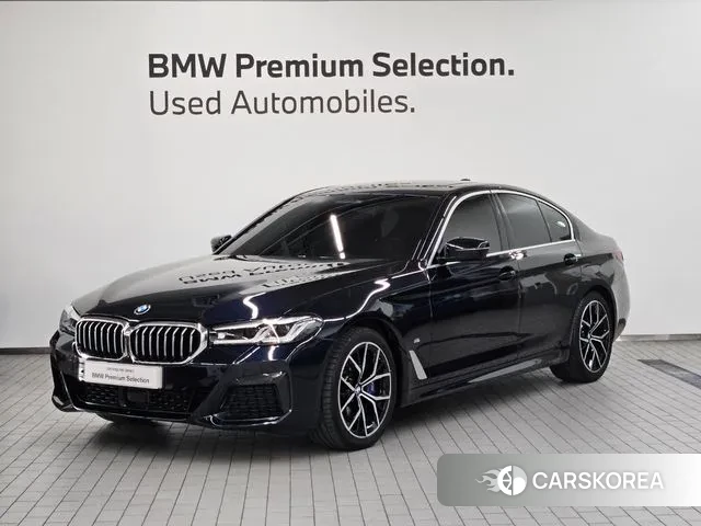 BMW 5 Series (G30) 2022 Черный из Кореи