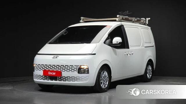 Hyundai Staria 2021 Белый из Кореи
