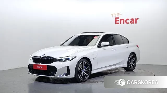 BMW 3 Series (G20) 2023 Белый из Кореи
