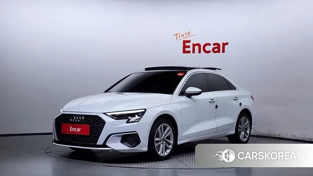 Audi A3 (8Y) 2023 Белый из Кореи