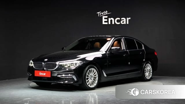BMW 5 Series (G30) 2019 Черный из Кореи
