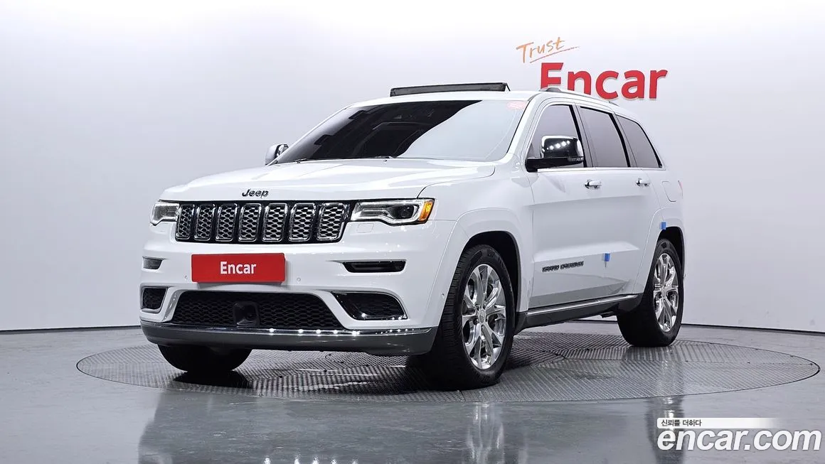 Jeep Grand Cherokee 2019 Белый из Кореи