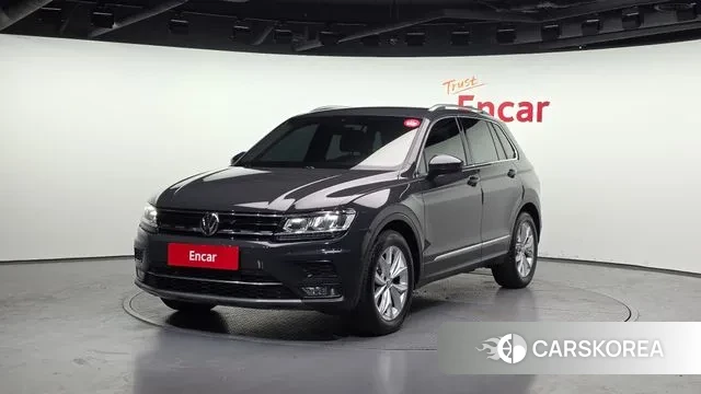 Volkswagen Tiguan second Generation 2020 Серый из Кореи