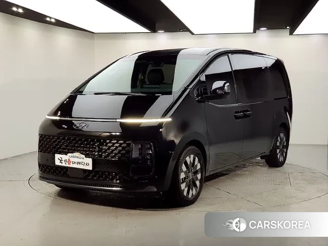 Hyundai Staria 2022 Черный из Кореи