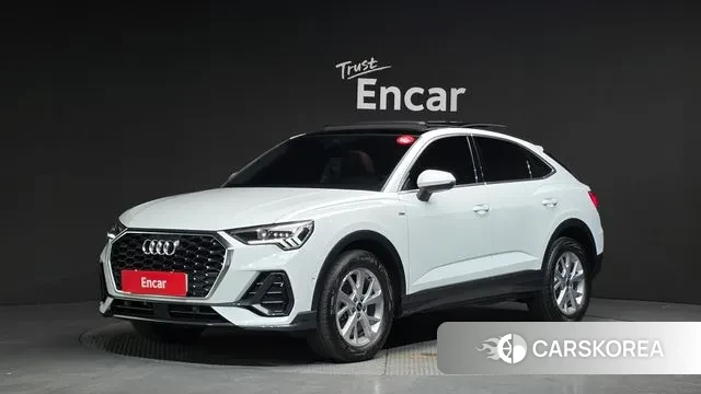 Audi Q3 (F3) 2022 Белый из Кореи