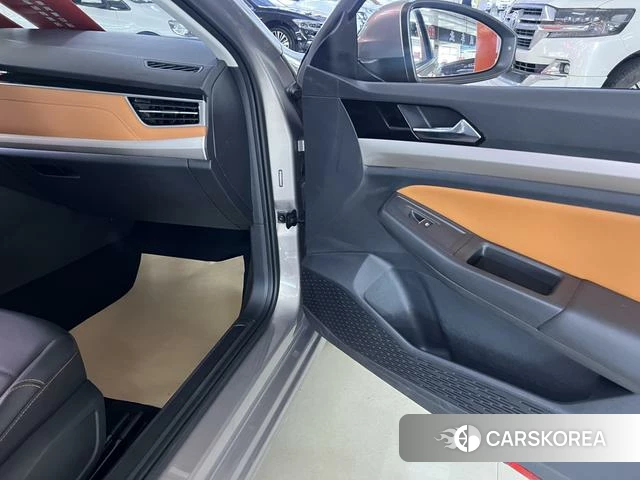 Volkswagen Bora 2023 Шампань из Китая