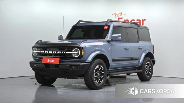 Ford Bronco 6th Generation 2024 Синий из Кореи
