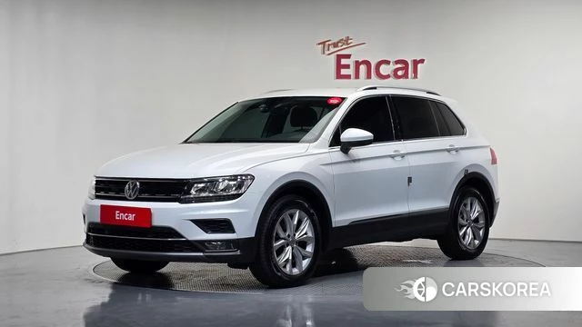 Volkswagen Tiguan second Generation 2019 Белый из Кореи