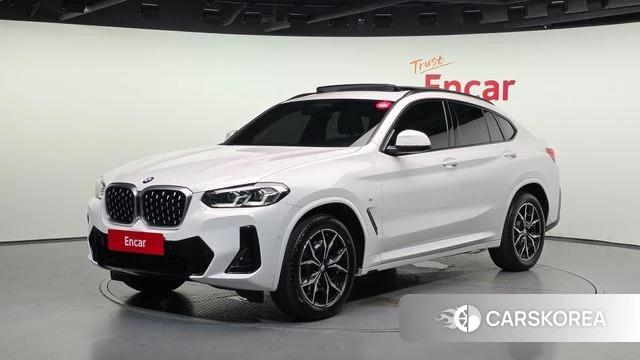 BMW X4 (G02) 2023 Белый из Кореи