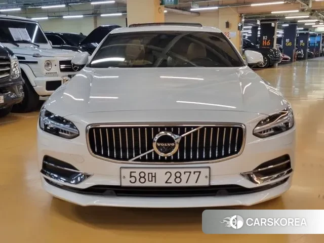 Volvo S90 2018 Белый из Кореи