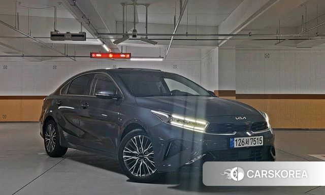 Kia The New K3 2nd generation 2023 Серый из Кореи