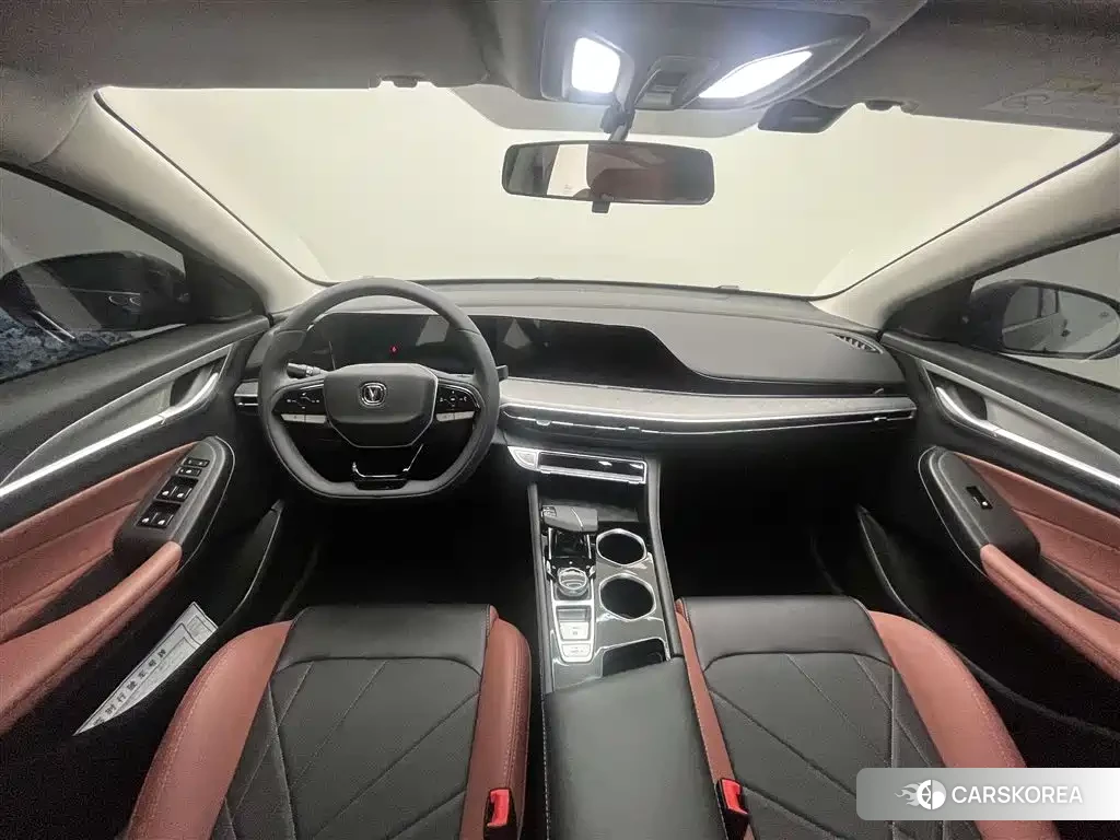 Chang'an Yidong 2023 Silver/gray из Китая