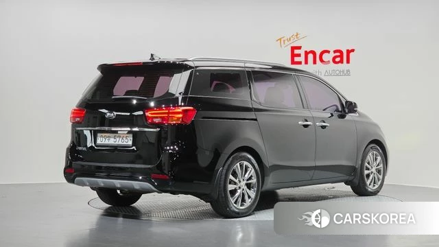 Kia The New Carnival 2019 Черный из Кореи