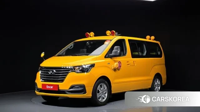 Hyundai The New Grand Starex 2018 Желтый из Кореи