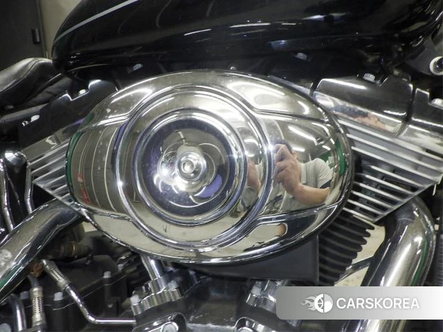 Engine photo