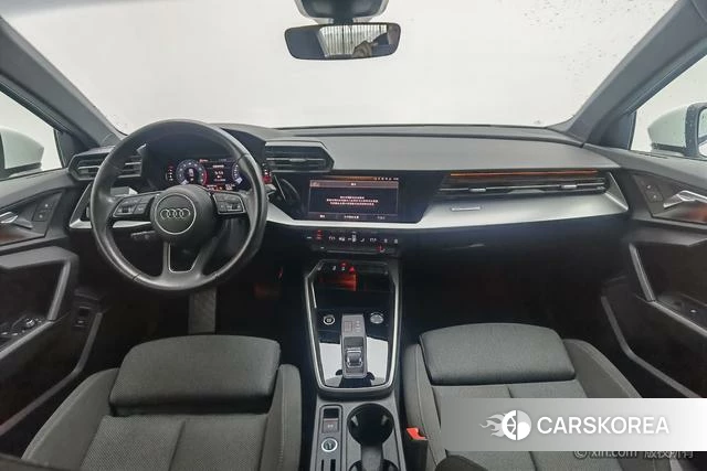 Audi A3 2021 Белый из Китая