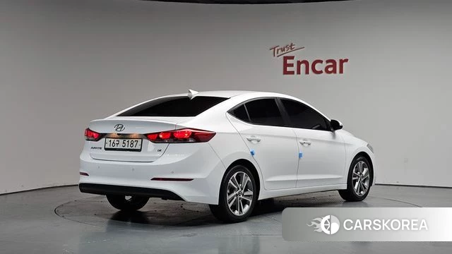 Hyundai Avante AD 2018 Белый из Кореи