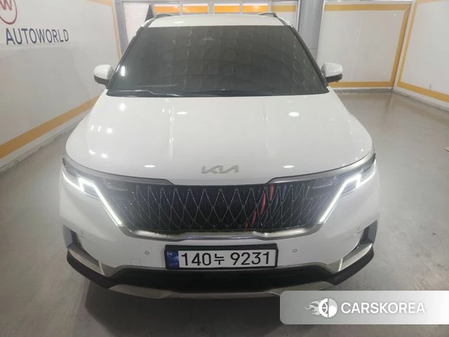 Kia Carnival 4th generation 2023 Белый из Кореи