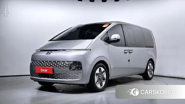 Hyundai Staria 2023 Серебристо-серый из Кореи