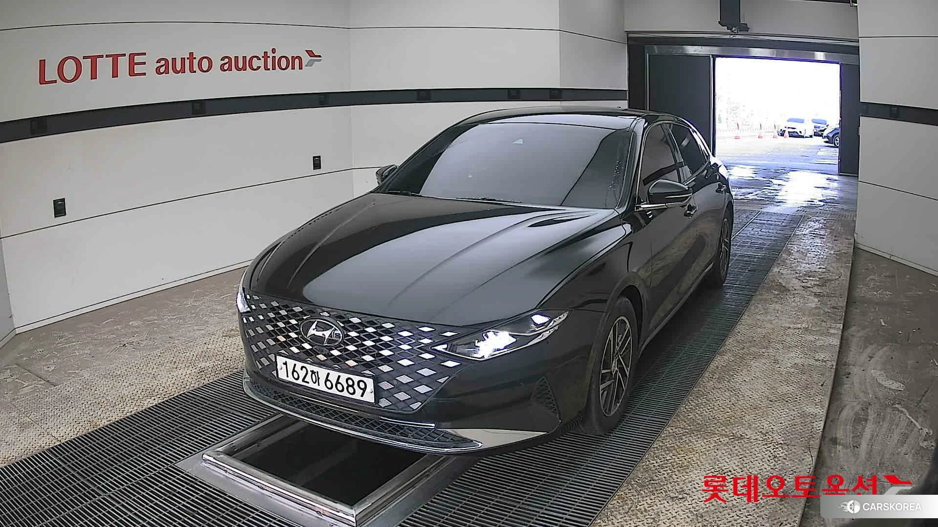 Hyundai Grandeur 2021 Midnight Black из Кореи