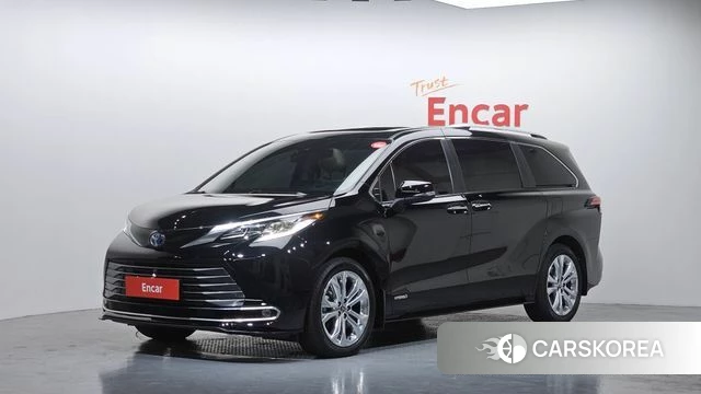 Toyota Sienna 4th Generation 2021 Черный из Кореи