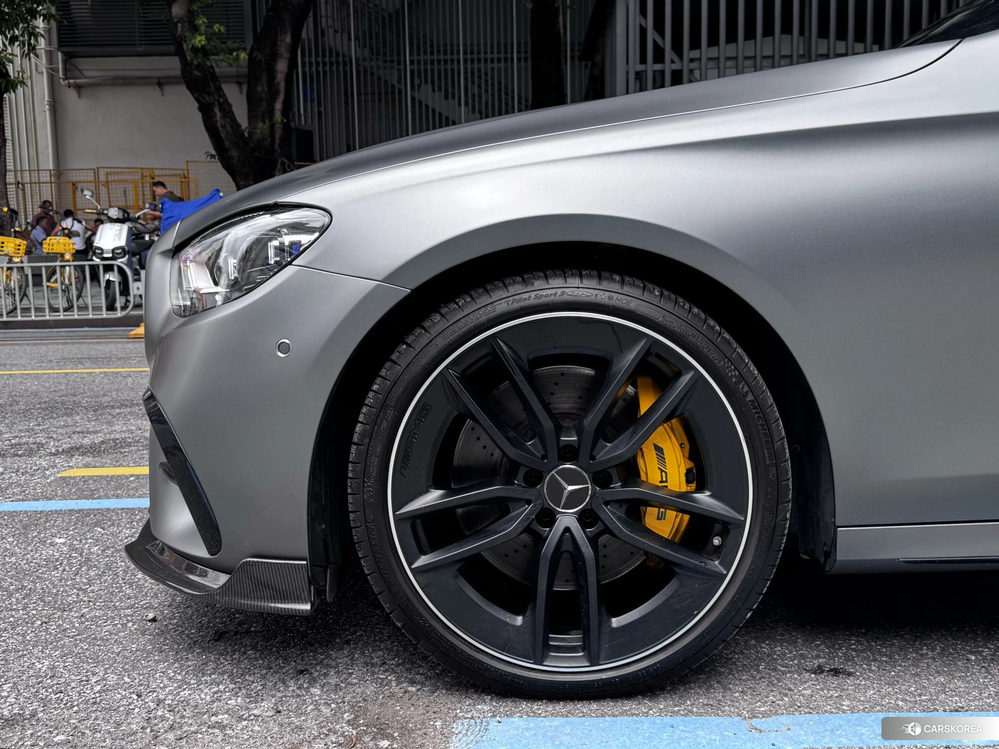 Mercedes-Benz E-class AMG 2021 Темно-серый из Китая