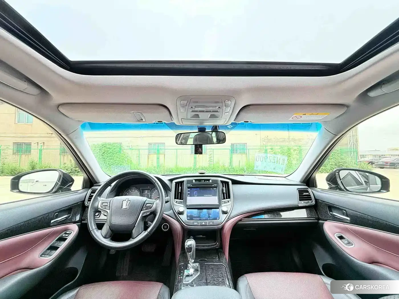 Toyota Crown 2019 Черный из Китая