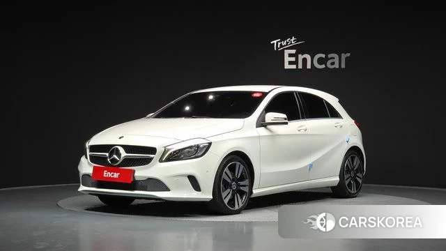 Mercedes-Benz A-Class W176 2018 Белый из Кореи