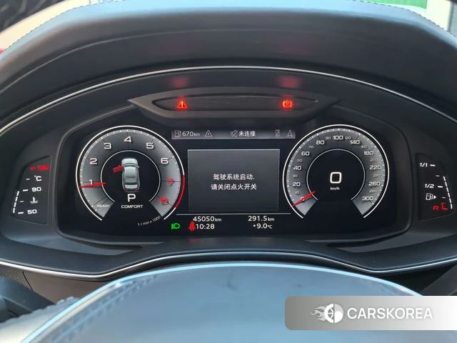 Audi A6L 2023 Черный из Китая
