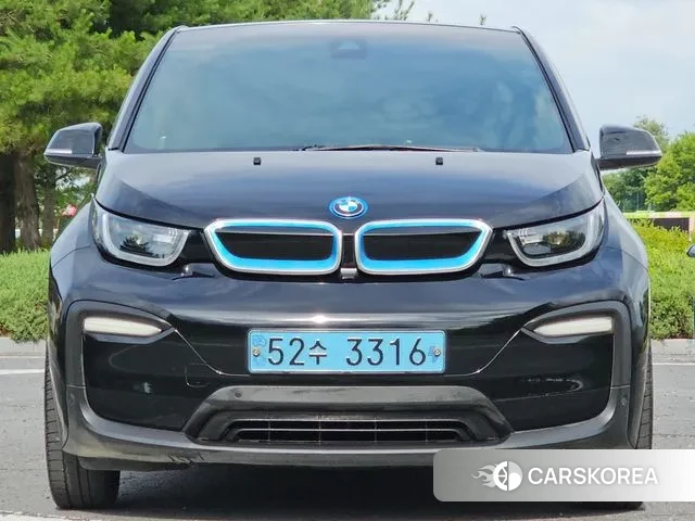 BMW i3 2018 Черный из Кореи