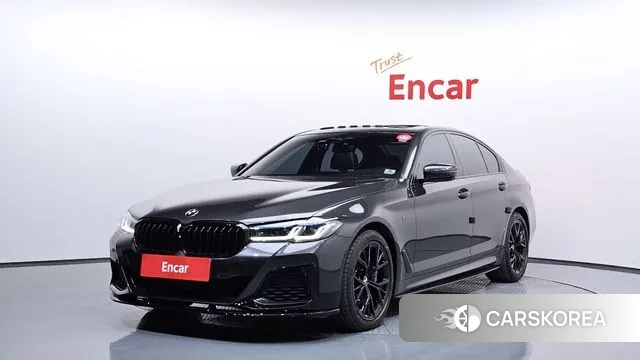 BMW 5 Series (G30) 2018 Черный из Кореи