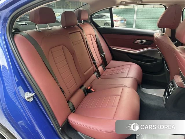 BMW 3 series 2021 Синий из Китая