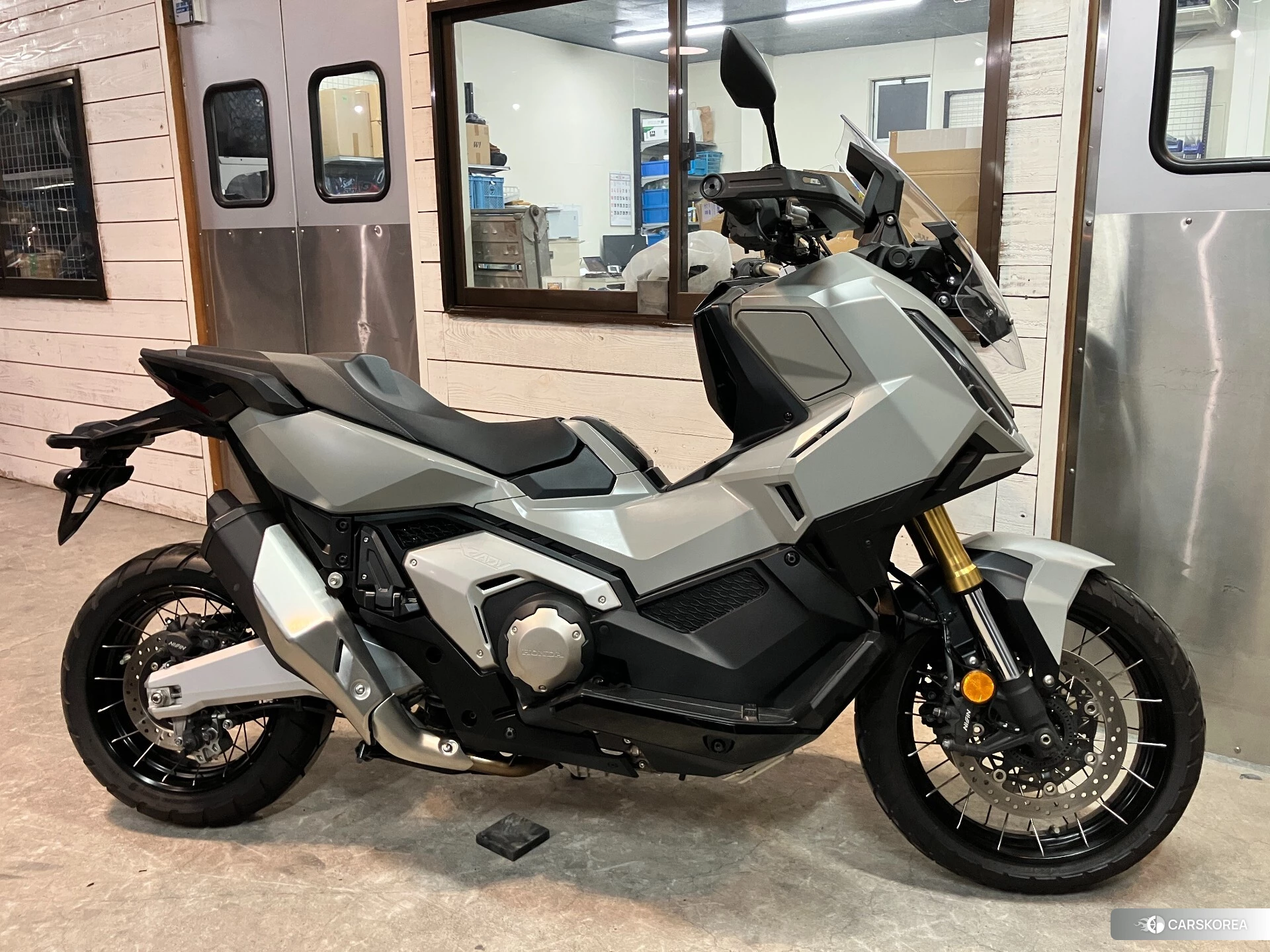 Проданный Honda X-ADV 750 2025 из Японии