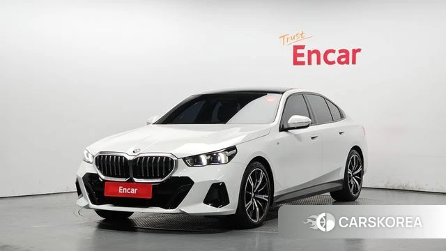 BMW 5 Series (G60) 2024 Белый из Кореи