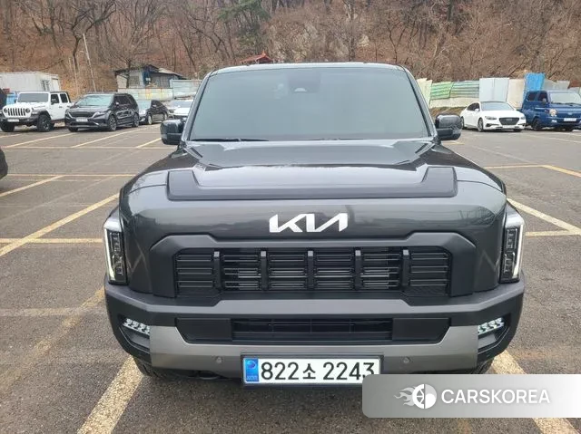 Kia Tasman 2025 Серебристо-серый из Кореи