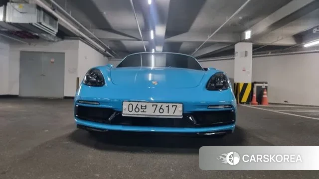 Porsche 718 Boxster 2018 Синий из Кореи