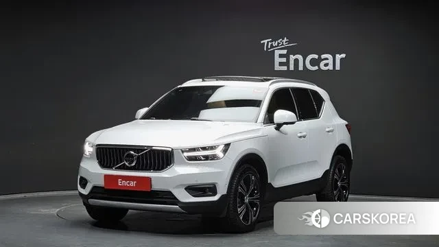 Volvo XC40 2021 Белый из Кореи