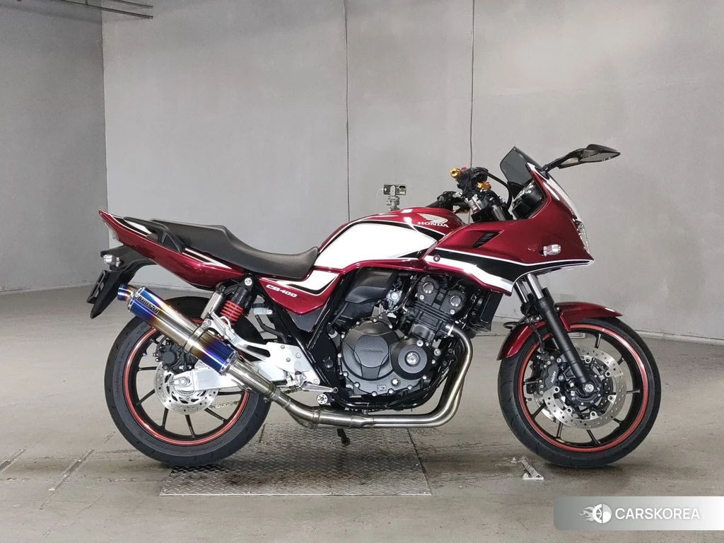 Проданный Honda CB400SF BOLDOR 2019 из Японии