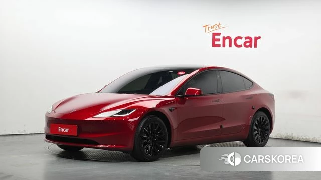 Tesla Model 3 2024 Красный из Кореи