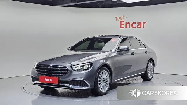 Mercedes-Benz E-Class W213 2021 Серый из Кореи