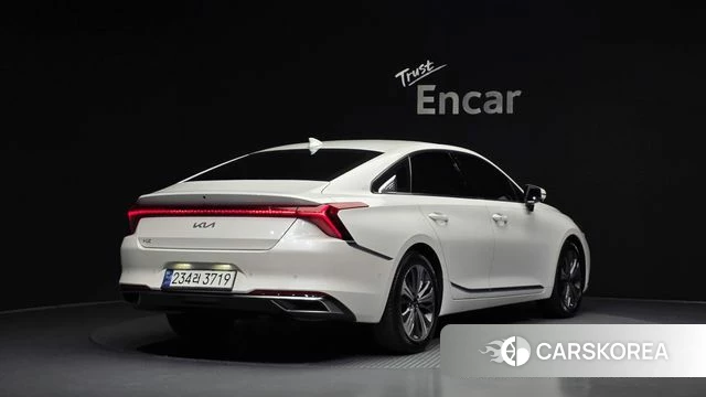 Kia K8 2021 Белый из Кореи