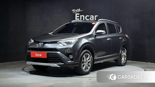 Toyota RAV4 2018 Серый из Кореи