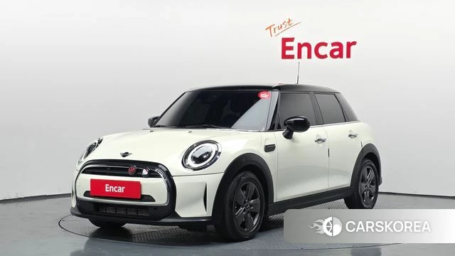 Mini Cooper 2022 Белый из Кореи