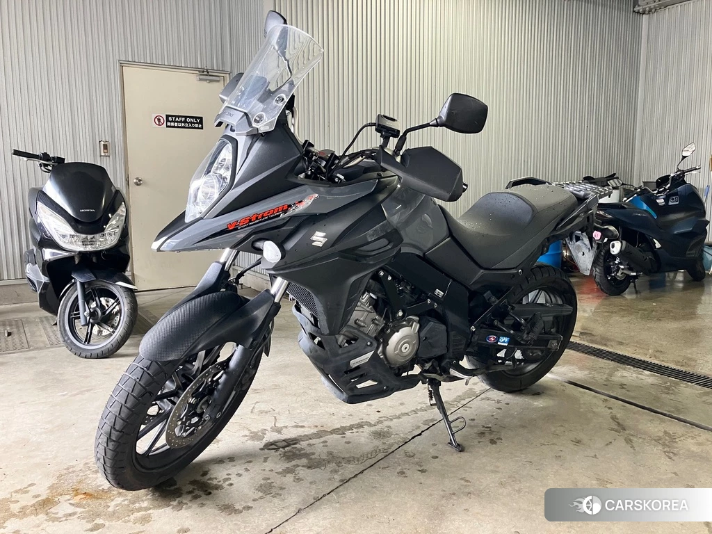 Проданный Suzuki V-STROM 650 DL650 ABS 2020 из Японии