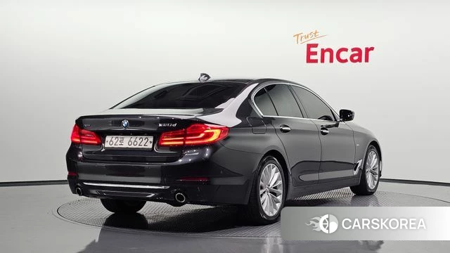 BMW 5 Series (G30) 2018 Серый из Кореи