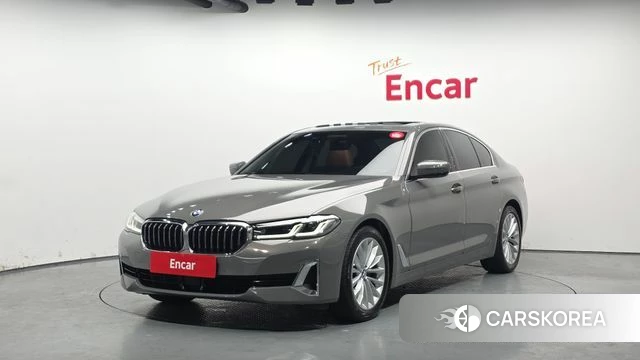 BMW 5 Series (G30) 2022 Серый из Кореи