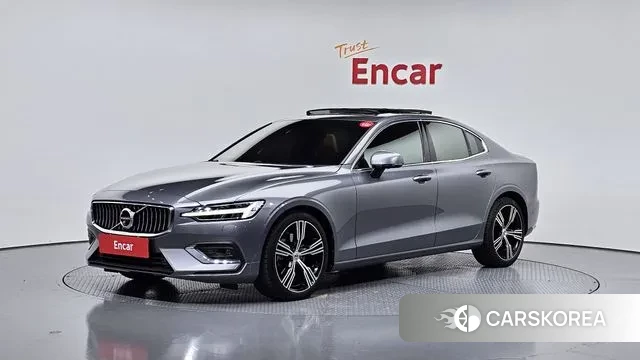 Volvo S60 3rd generation 2021 Серый из Кореи