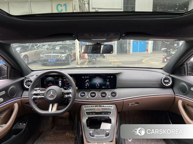 Mercedes-Benz E-class PHEV 2023 Черный из Китая